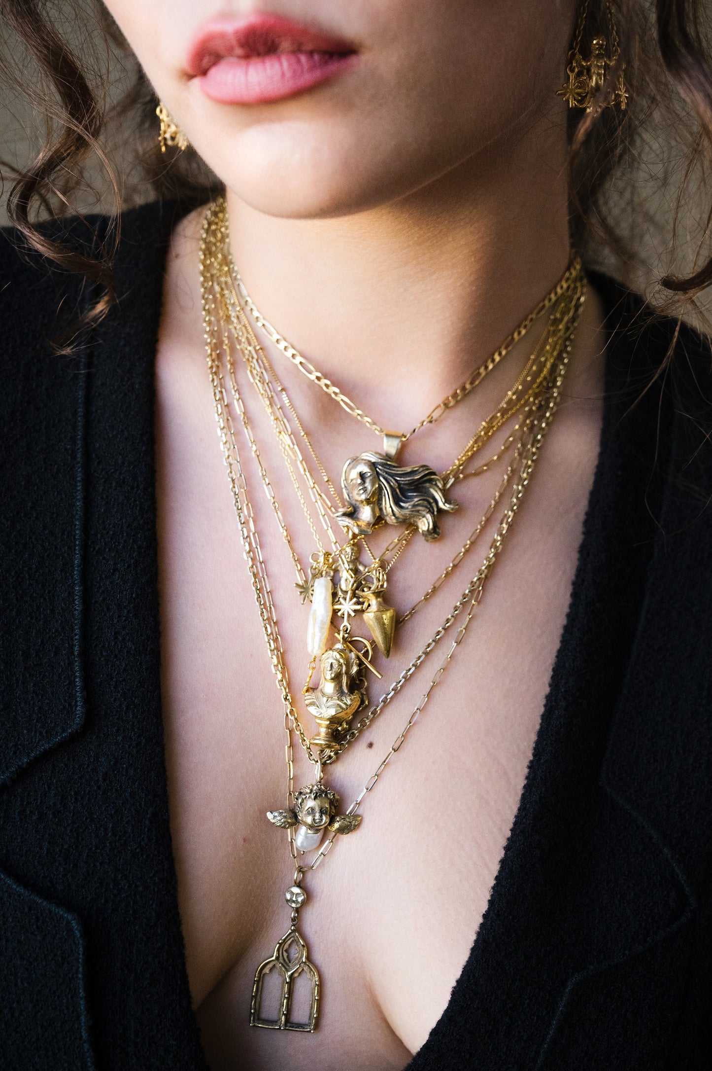 Baroque Necklace with Freshwater Pearl and Star